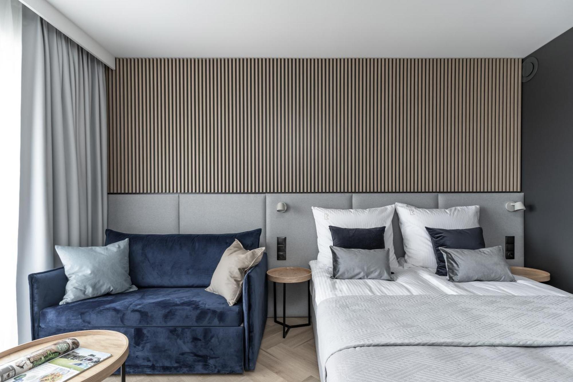 Rosa Style Aparthotel Рови Екстериор снимка