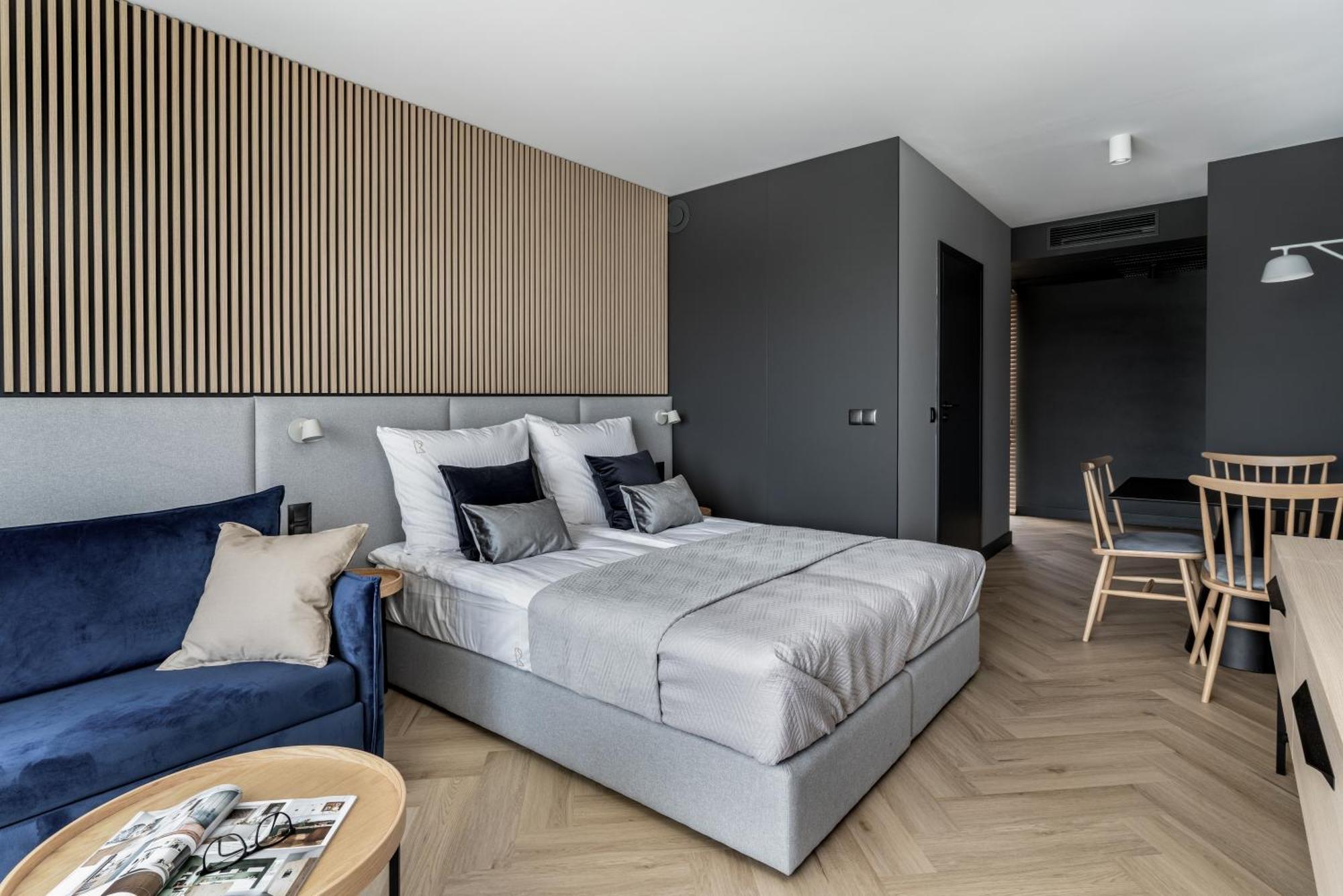 Rosa Style Aparthotel Рови Екстериор снимка
