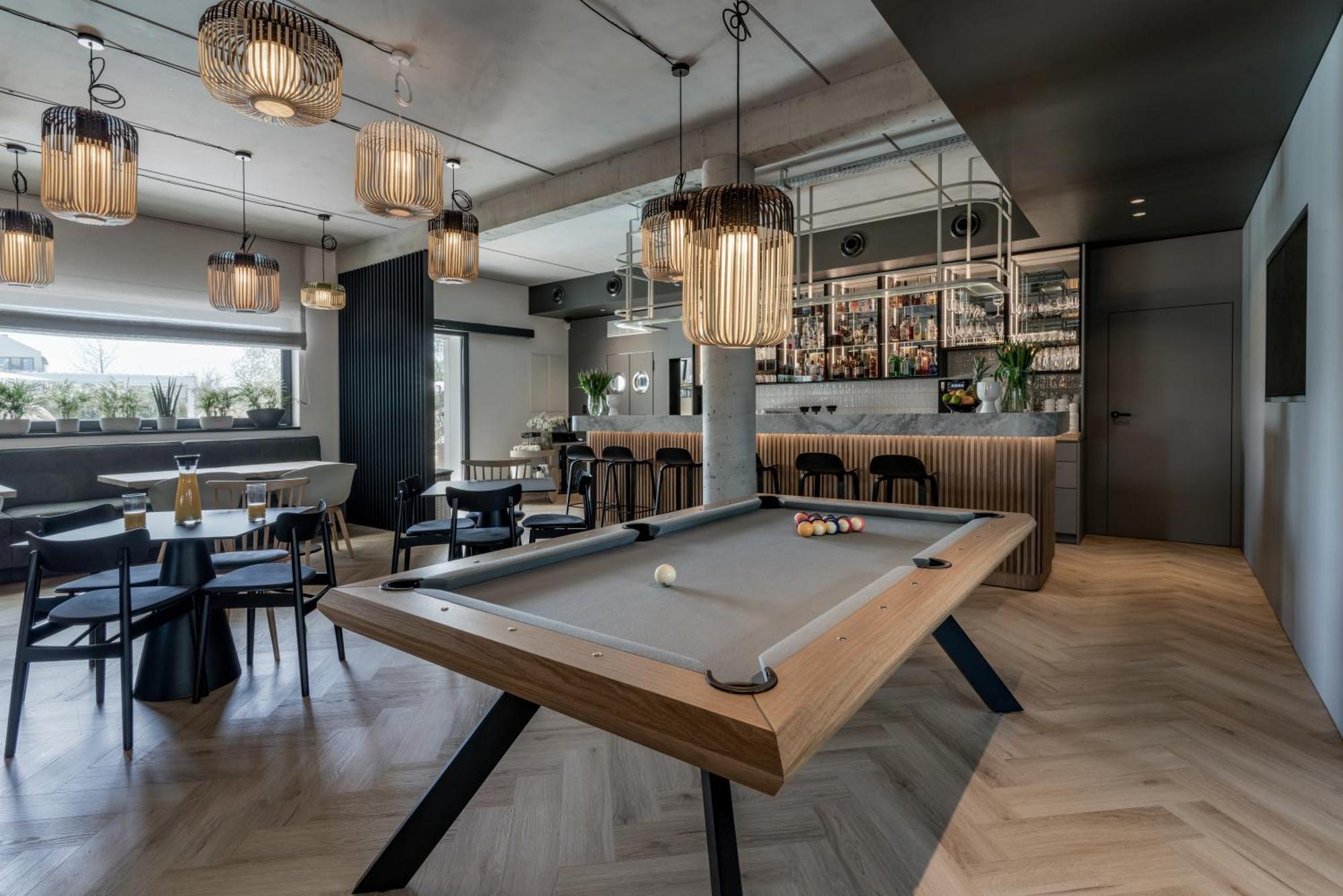 Rosa Style Aparthotel Рови Екстериор снимка