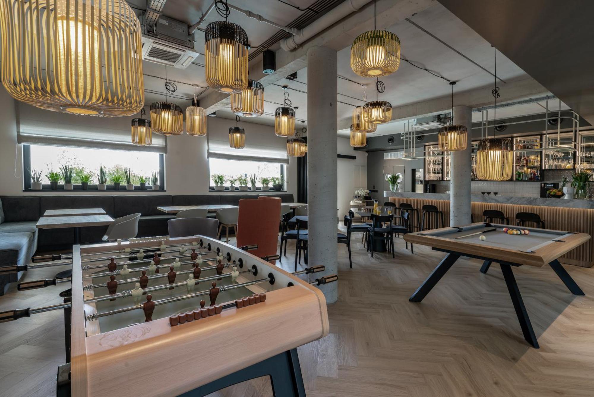 Rosa Style Aparthotel Рови Екстериор снимка